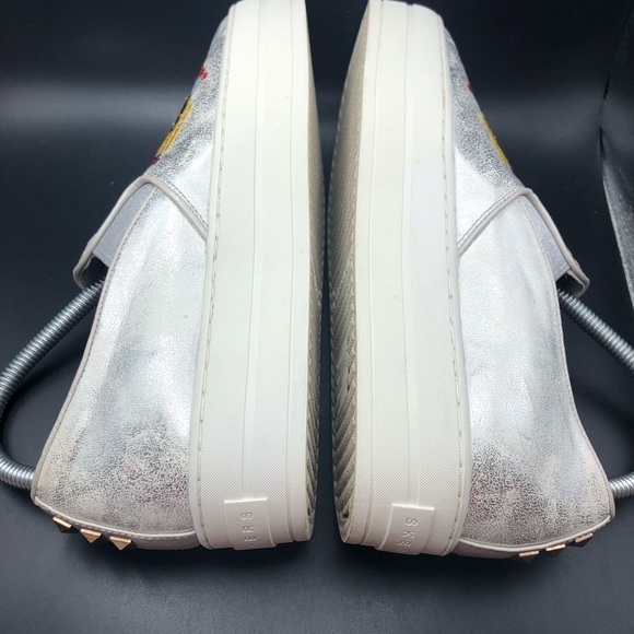 Skechers Video Game Embroidery slip on sneaker size 7 - Picture 9 of 9